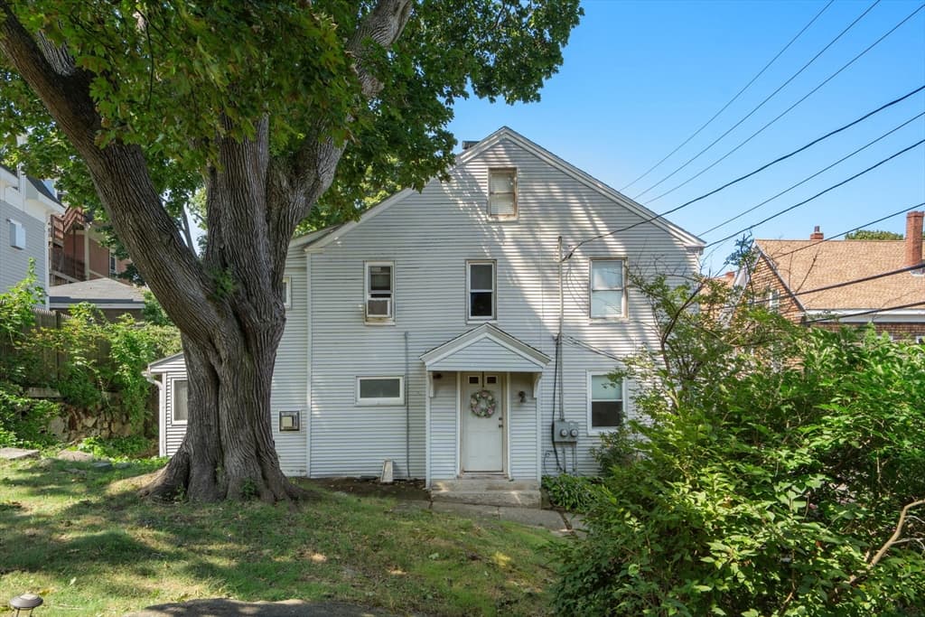 Condominium at 26 Wallis Street # 1, Beverly MA 01915, Beverly, photo 39 of 40