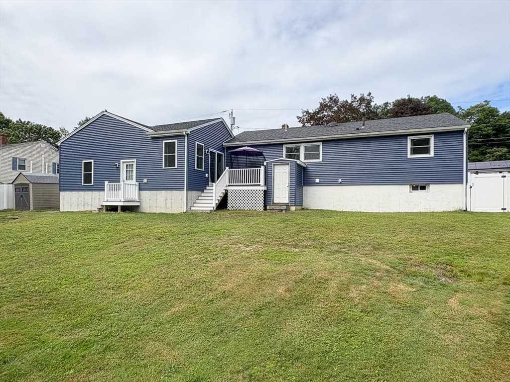 Single Family Residence at 138 Rea St, Lowell MA 01852, Lowell, photo 24 of 30