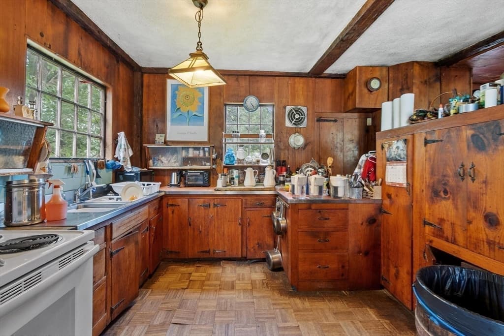 Single Family Residence at 488 S Main St, Athol MA 01331, Athol, photo 12 of 42