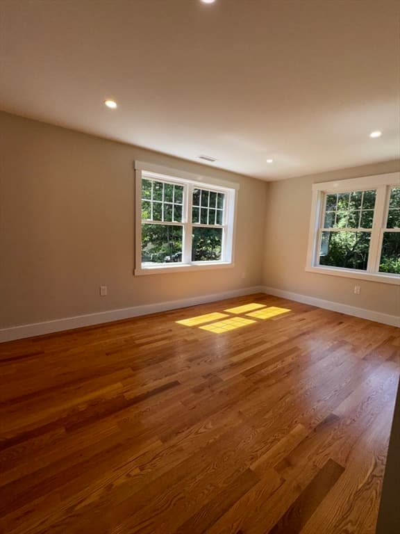 Condominium at 191 Oxford Ave # 2, Dudley MA 01571, Dudley, photo 11 of 32