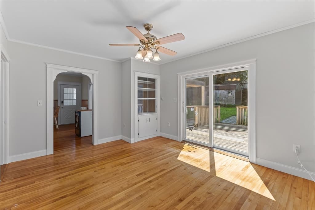 Single Family Residence at 33 Clearview Ave, Worcester MA 01605, Worcester, photo 17 of 41