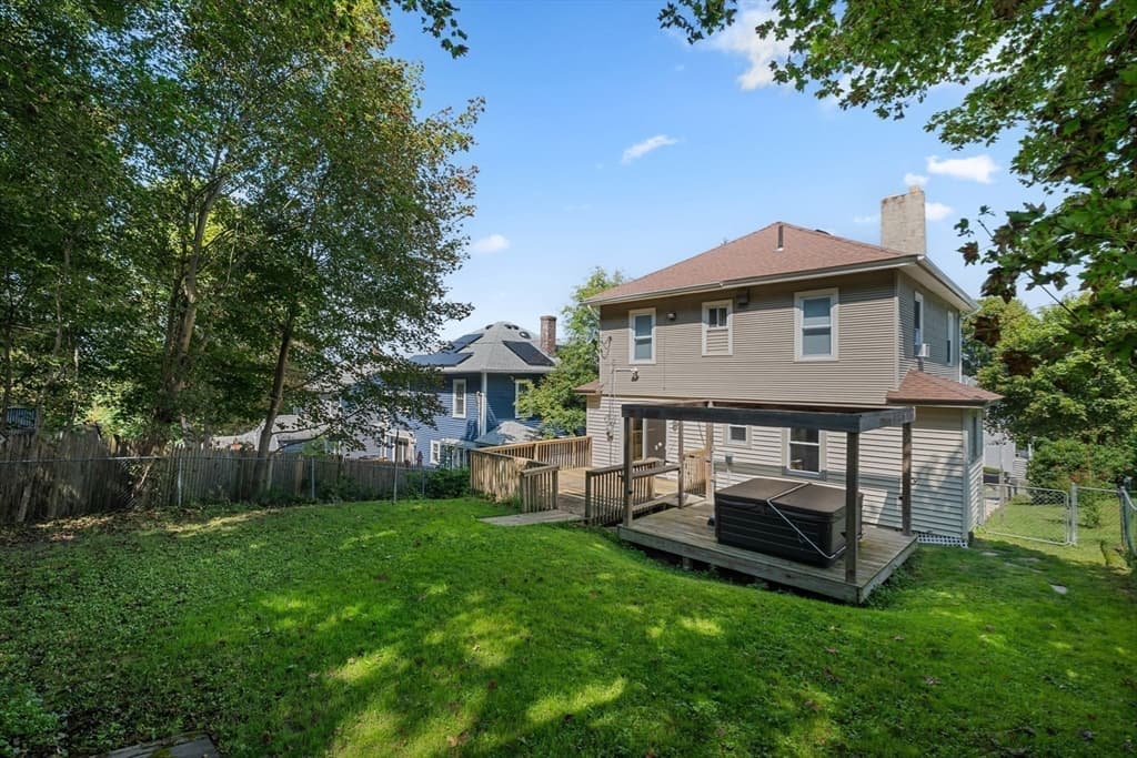 Single Family Residence at 33 Clearview Ave, Worcester MA 01605, Worcester, photo 38 of 41