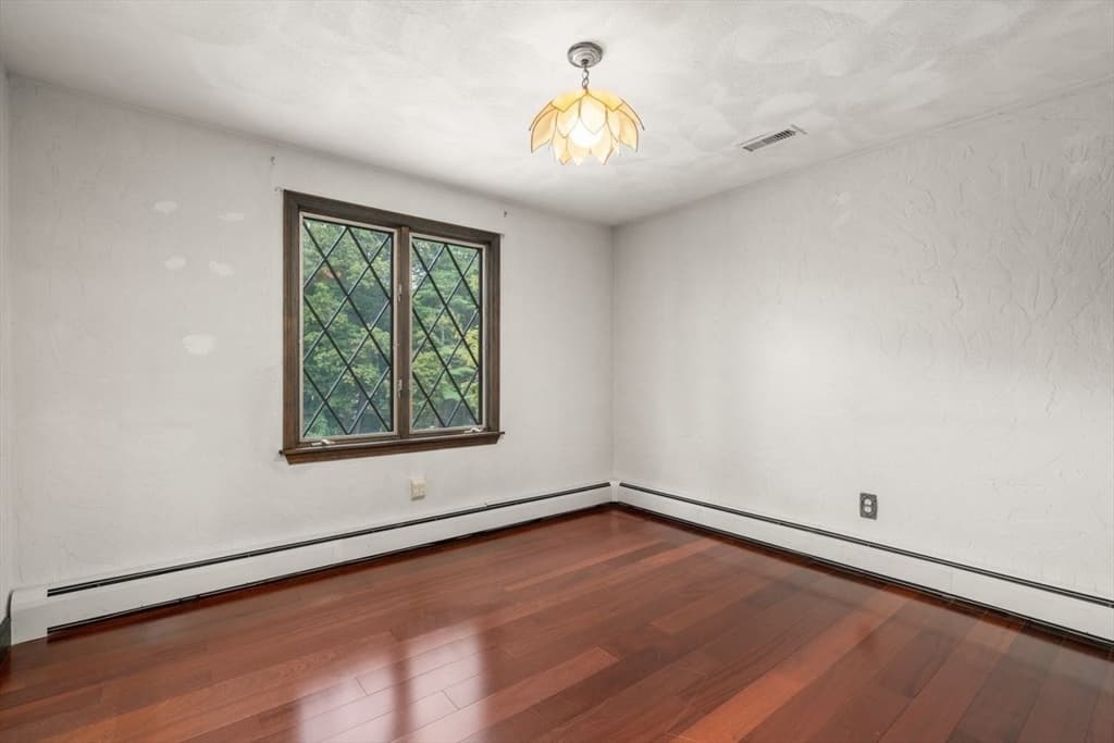 Single Family Residence at 148 Sandra Lane, North Andover MA 01845, North Andover, photo 29 of 38
