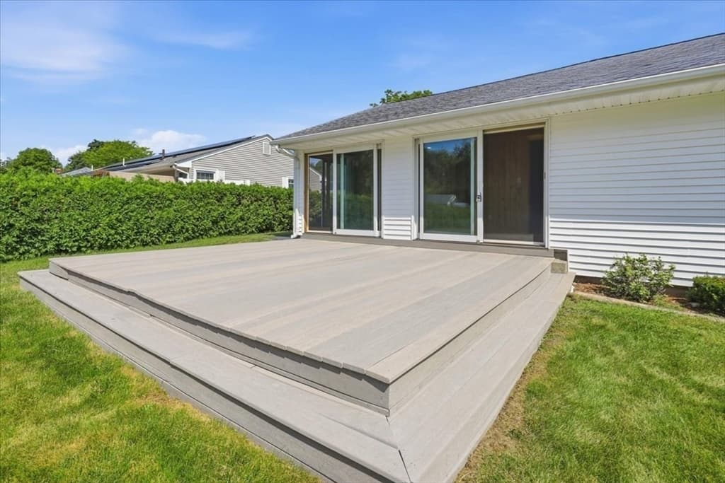 Single Family Residence at 18 Picard Court, Swansea MA 02777, Swansea, photo 13 of 41