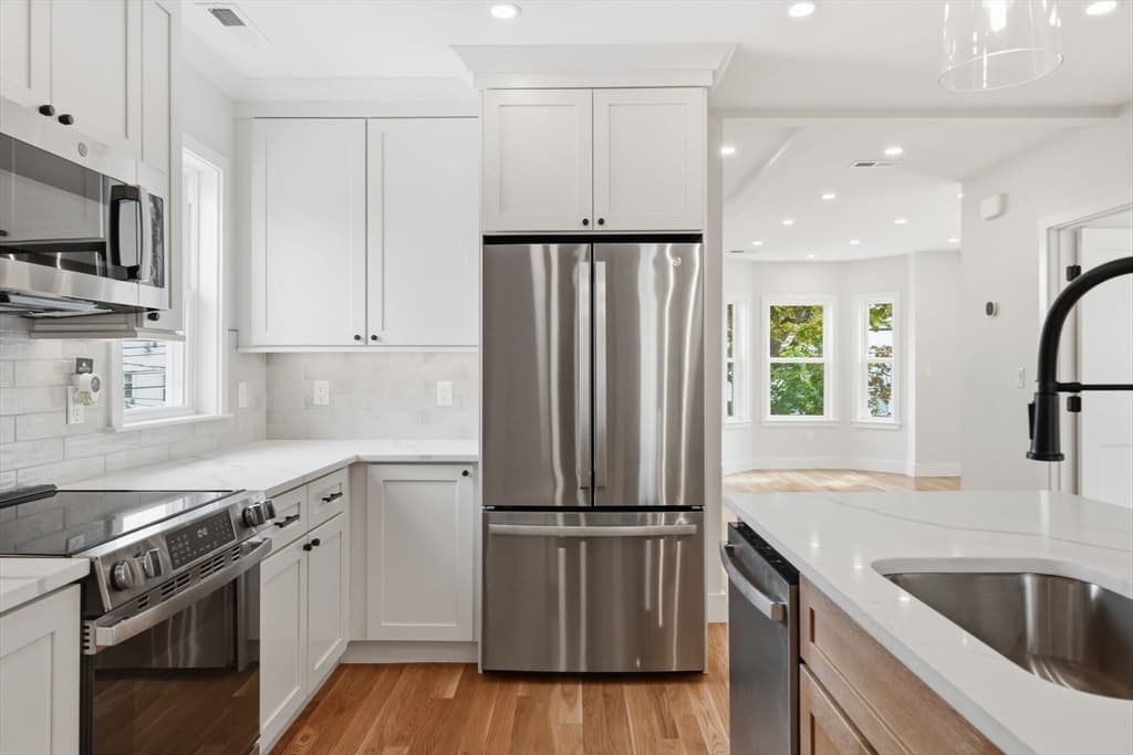 Condominium at 183 Madison St # 2, Malden MA 02148, Malden, photo 8 of 23