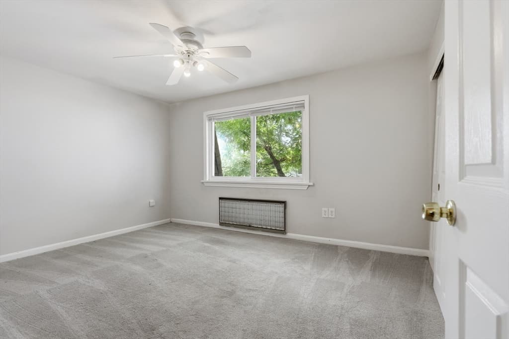 Condominium at 141 Thissell Ave # 4, Dracut MA 01826, Dracut, photo 21 of 29