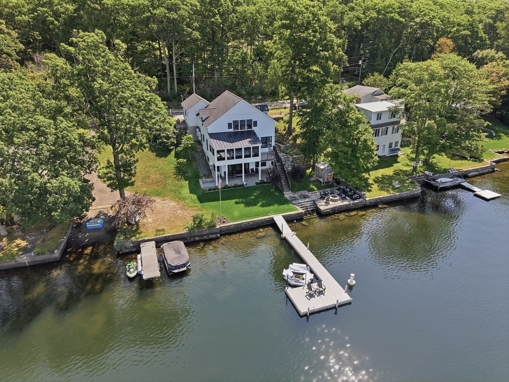 182 Manchaug Road, Sutton MA 01590
