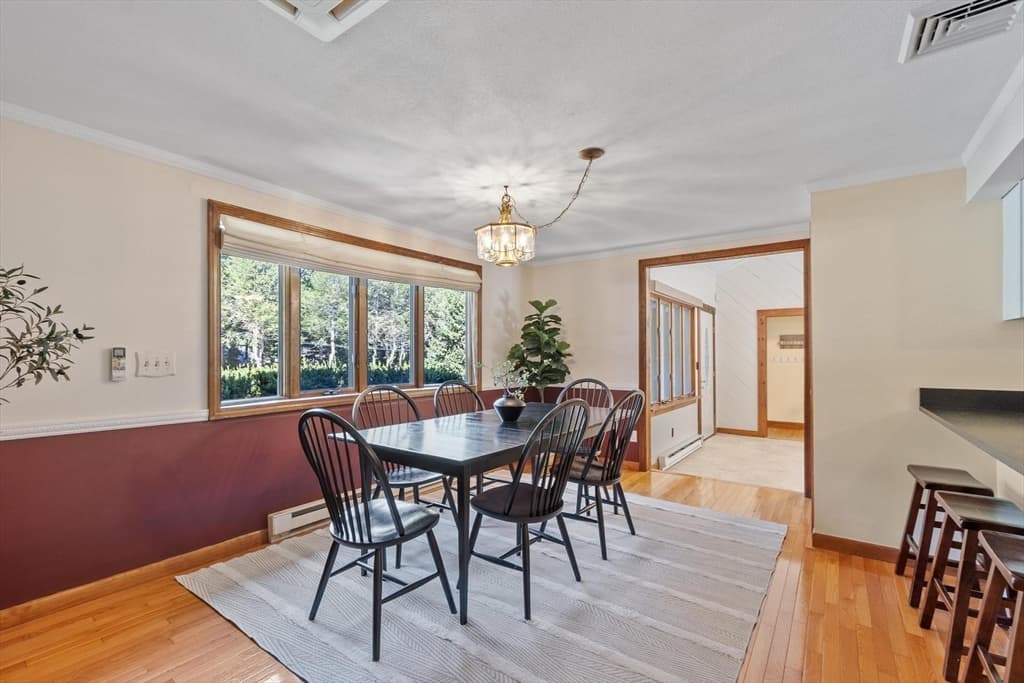 Single Family Residence at 141 Black Brook Rd, Easton MA 02334, Easton, photo 6 of 41
