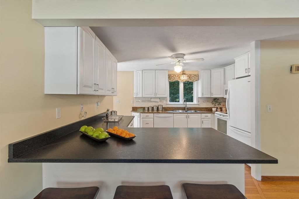 Single Family Residence at 141 Black Brook Rd, Easton MA 02334, Easton, photo 9 of 41