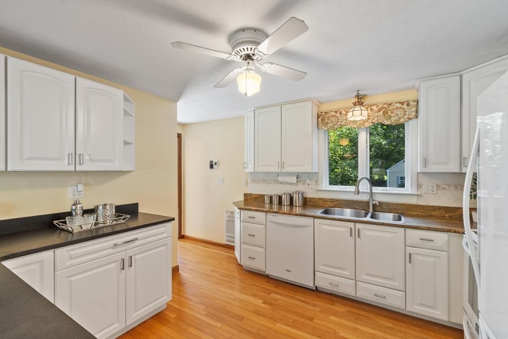 Single Family Residence at 141 Black Brook Rd, Easton MA 02334, Easton, photo 11 of 41