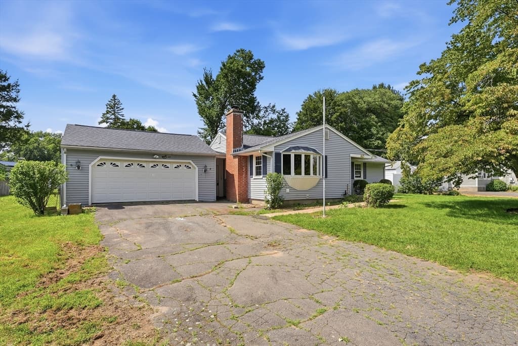 Single Family Residence at 60 S West St, Agawam MA 01001, Agawam, photo 2 of 28