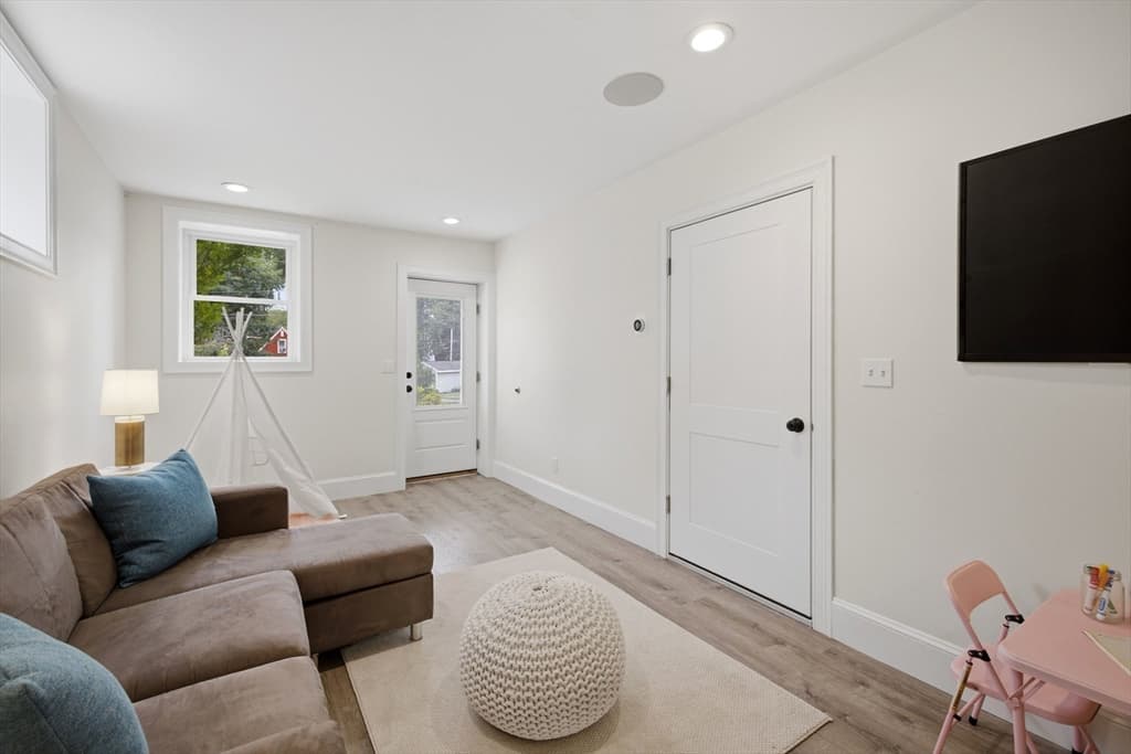 Single Family Residence at 76 Woodland Rd, Malden MA 02148, Malden, photo 37 of 41