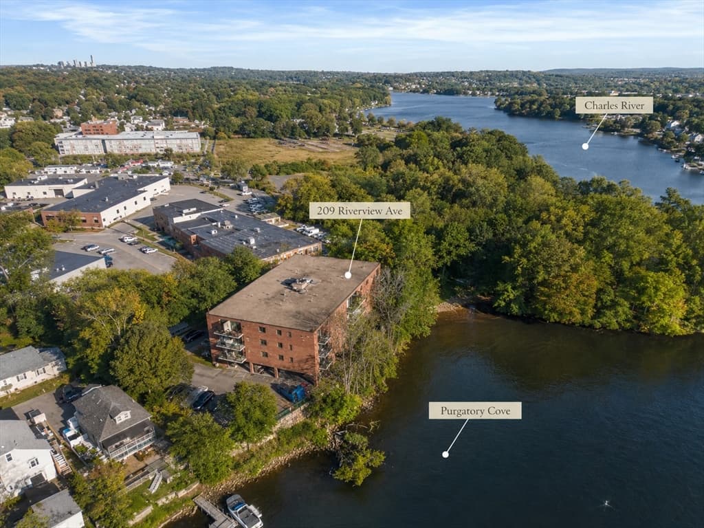 Condominium at 209 Riverview Ave # 7, Newton MA 02466, Newton, photo 15 of 19