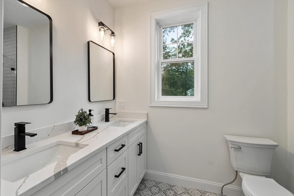 Single Family Residence at 5 Manson Rd, Swampscott MA 01907, Swampscott, photo 25 of 31