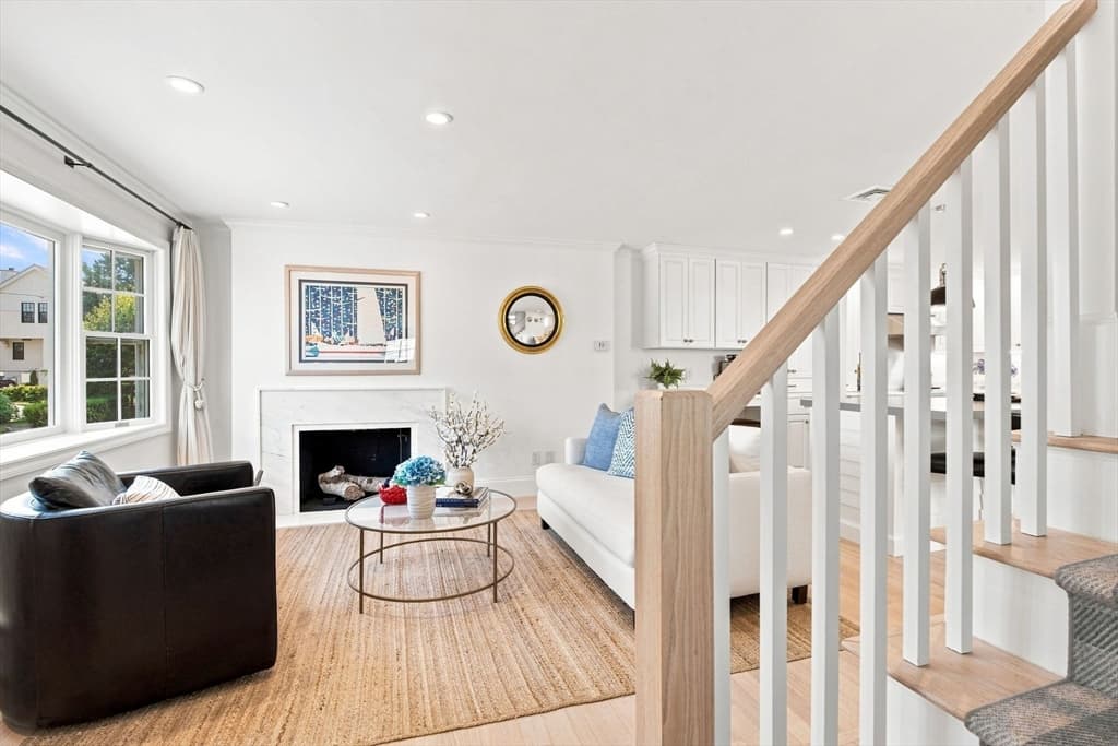 Single Family Residence at 5 Leslie Cove, Marblehead MA 01945, Marblehead, photo 16 of 32