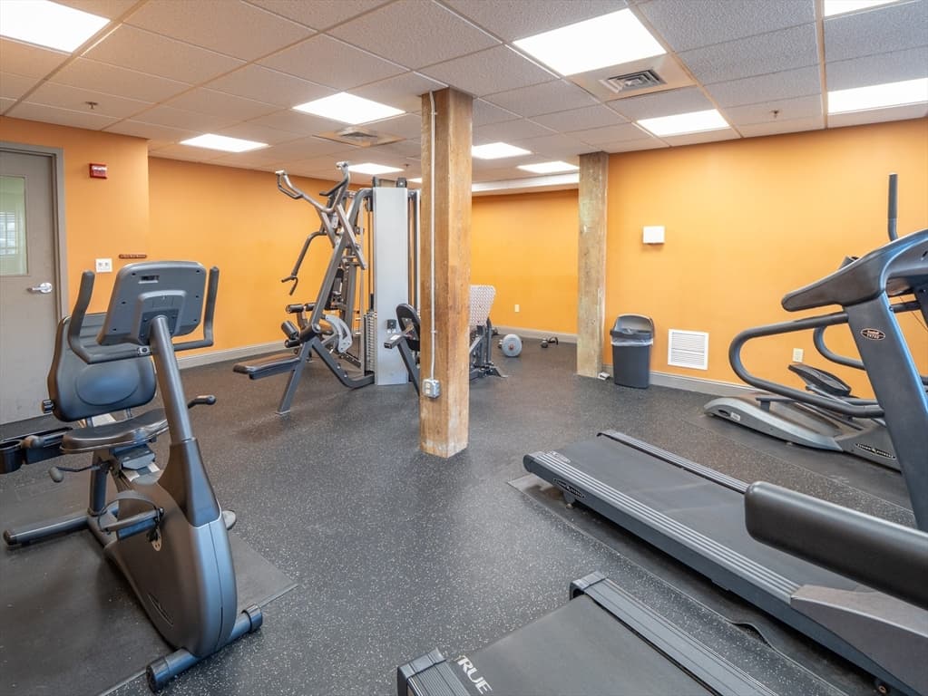 Condominium at 147 Centre St # 105, Brockton MA 02301, Brockton, photo 17 of 19