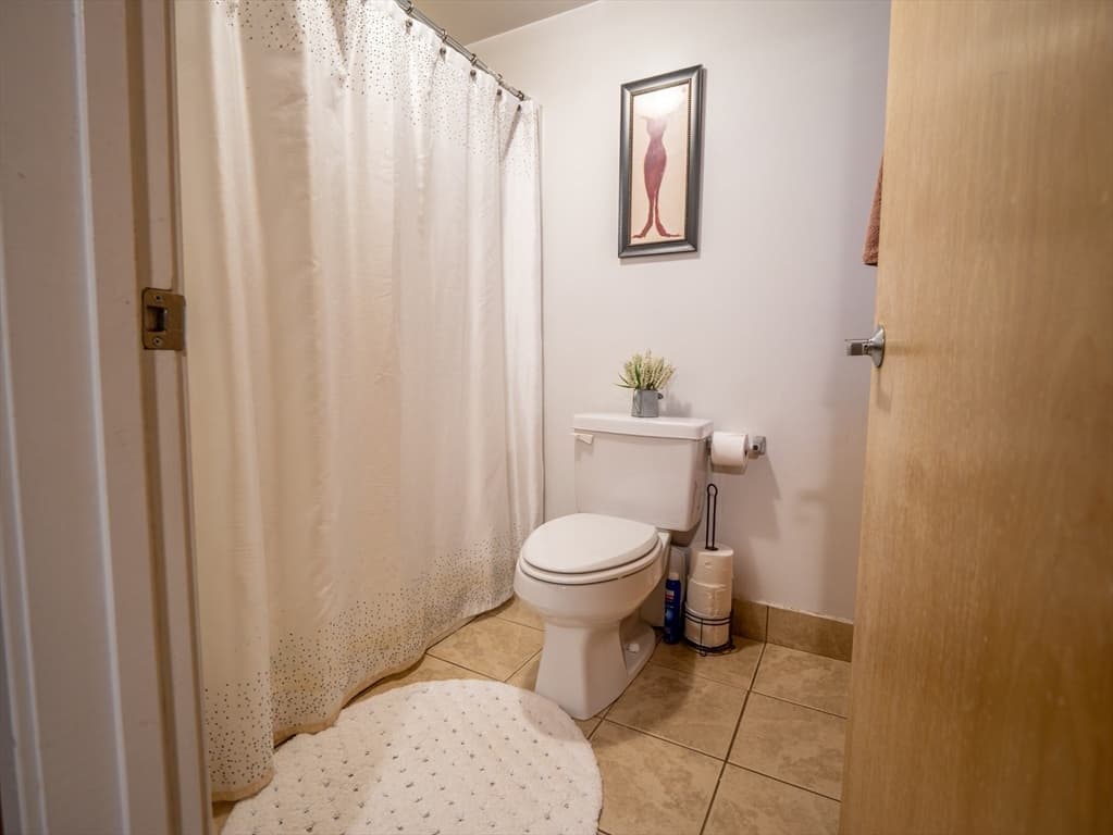 Condominium at 147 Centre St # 105, Brockton MA 02301, Brockton, photo 8 of 19