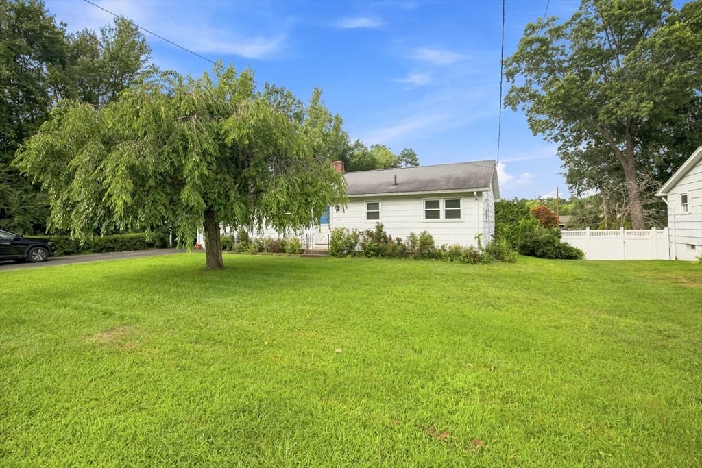 Single Family Residence at 115 Bemis Rd, Holyoke MA 01040, Holyoke, photo 3 of 30