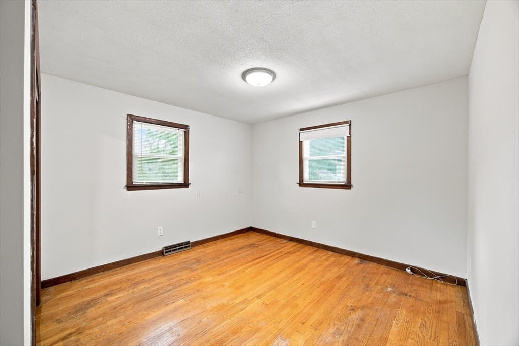 Single Family Residence at 115 Bemis Rd, Holyoke MA 01040, Holyoke, photo 18 of 30