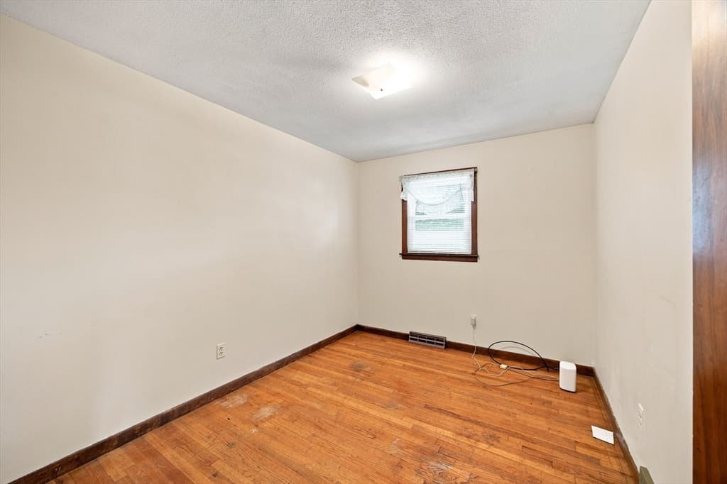 Single Family Residence at 115 Bemis Rd, Holyoke MA 01040, Holyoke, photo 15 of 30