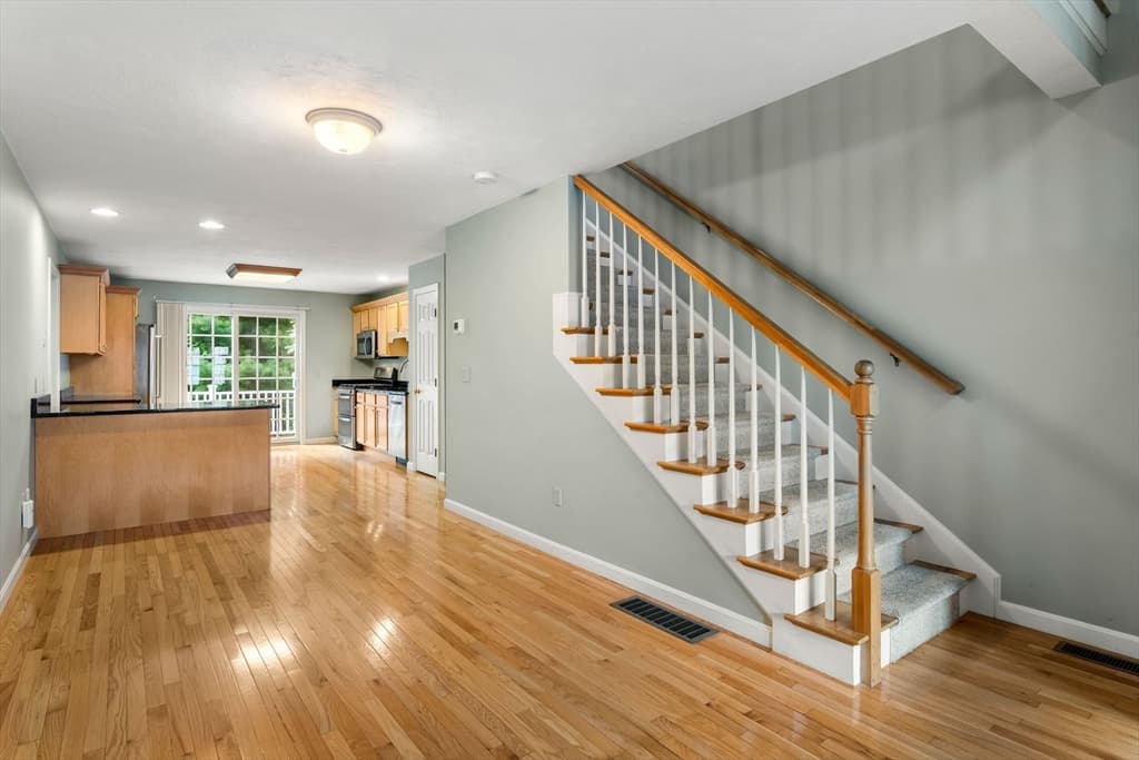 Condominium at 7 Hartswood Drive # 41, Haverhill MA 01830, Haverhill, photo 11 of 18