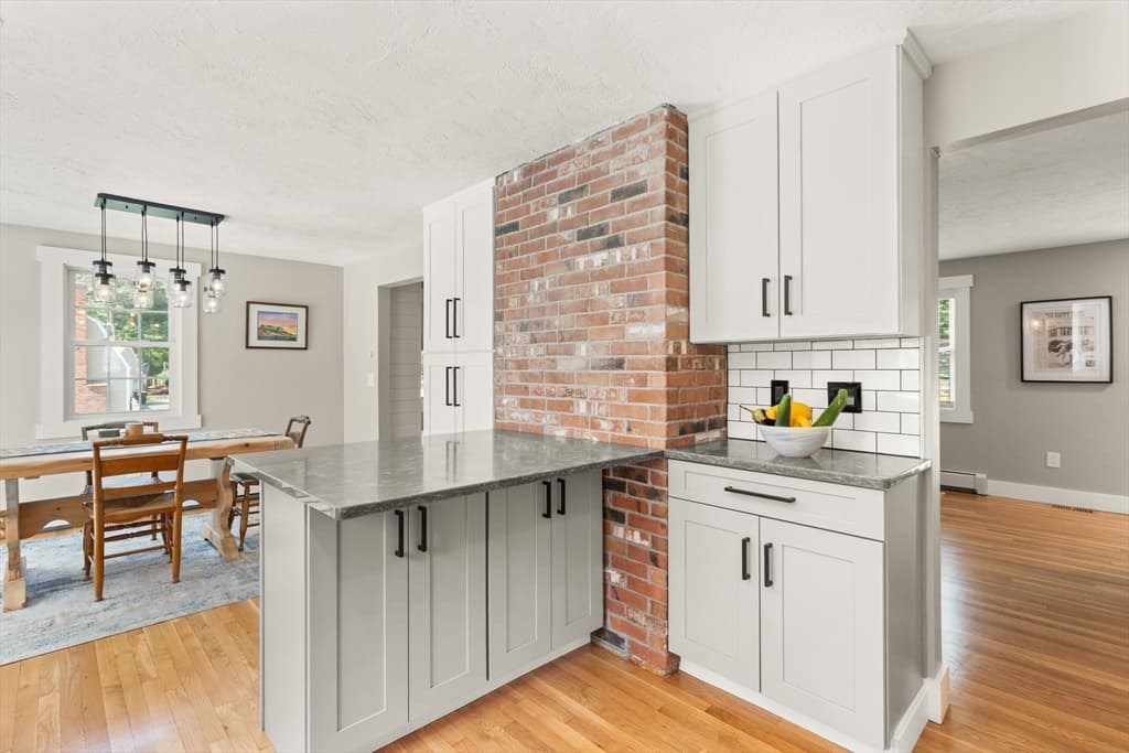 Single Family Residence at 11 Tall Pines, Plymouth MA 02360, Plymouth, photo 6 of 31