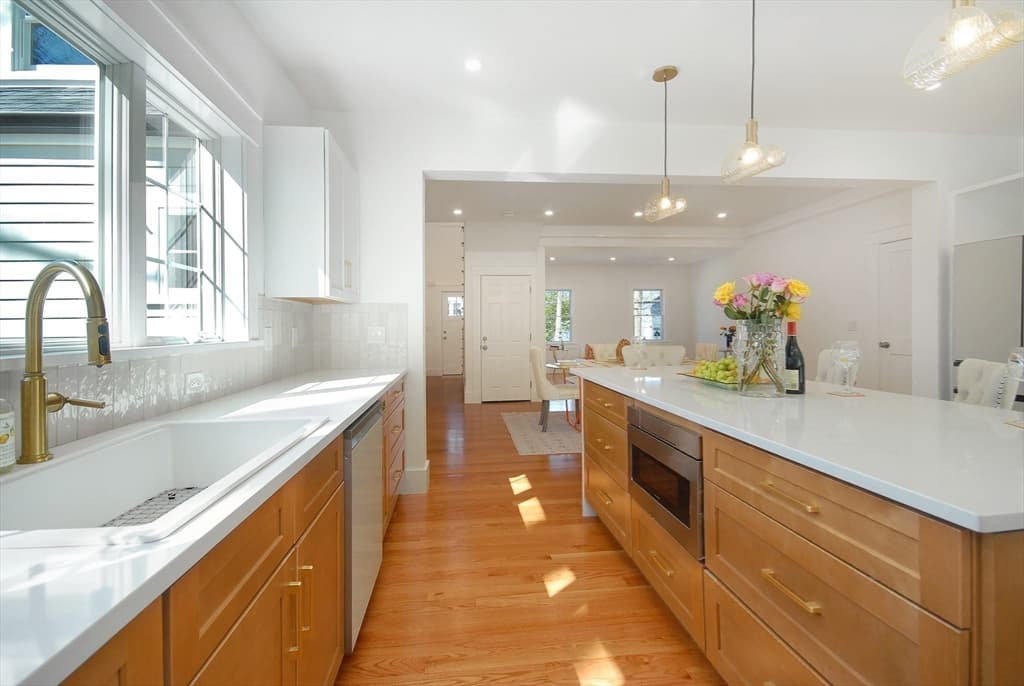 Single Family Residence at 32 Hickory Cliff Rd, Newton MA 02464, Newton, photo 17 of 42