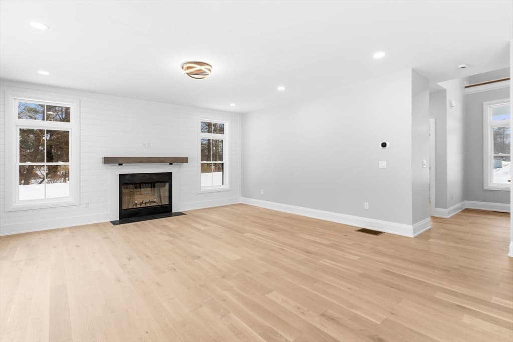 Single Family Residence at Lot 3 - 14 Earle Stewart Ln, Wrentham MA 02093, Wrentham, photo 15 of 37