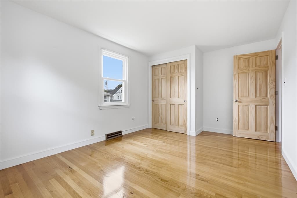 Single Family Residence at 203 Hobart St, Braintree MA 02184, Braintree, photo 21 of 40