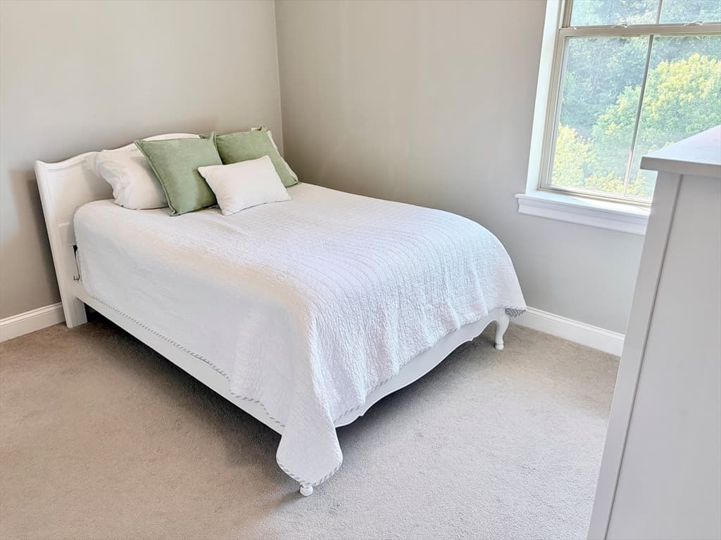 Condominium at 4 Harvest Dr # 323, North Andover MA 01845, North Andover, photo 13 of 23