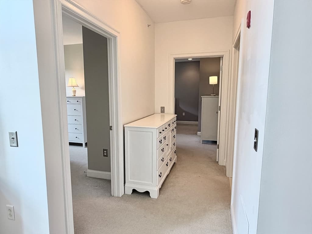 Condominium at 4 Harvest Dr # 323, North Andover MA 01845, North Andover, photo 8 of 23