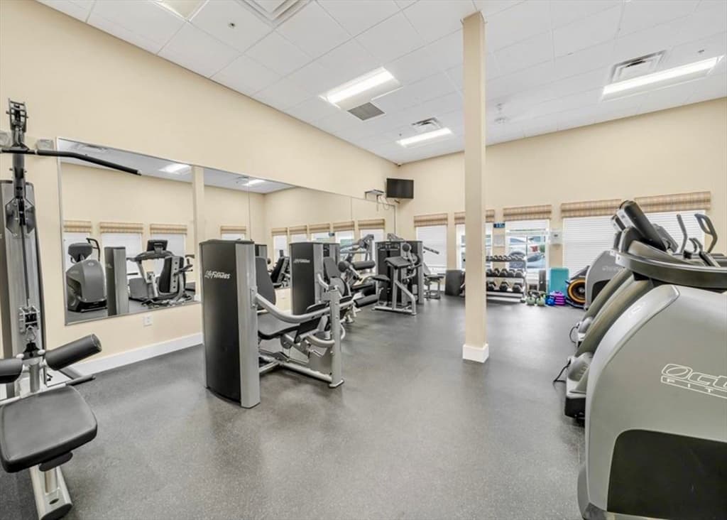 Condominium at 4 Harvest Dr # 323, North Andover MA 01845, North Andover, photo 21 of 23