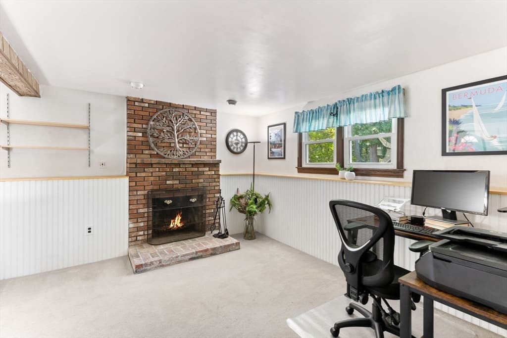 Single Family Residence at 8 Green St, Billerica MA 01821, Billerica, photo 22 of 28