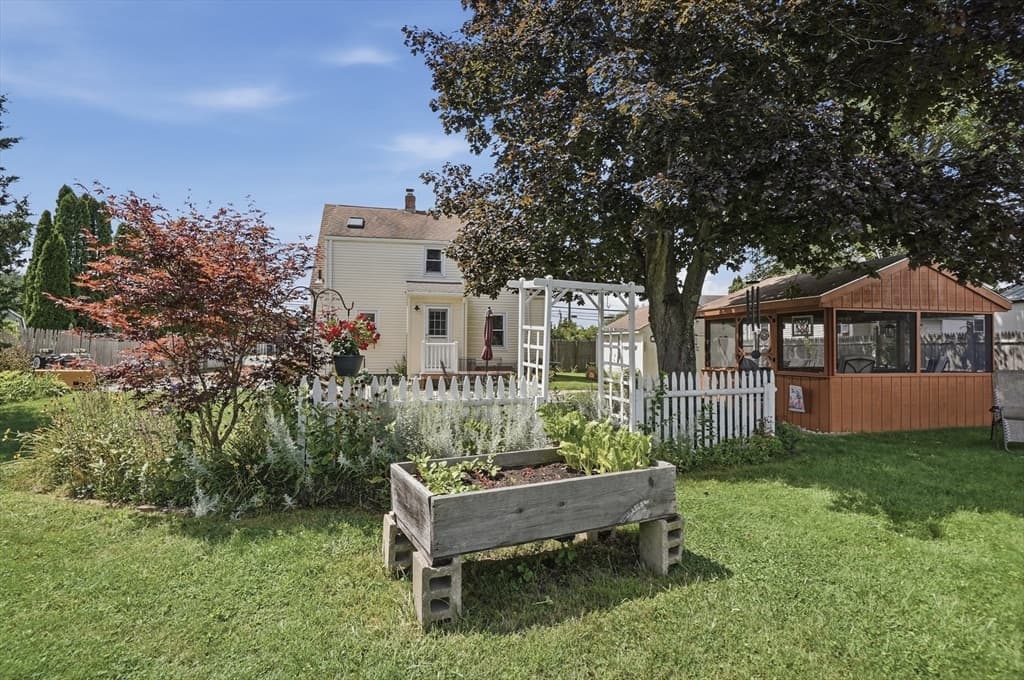 Single Family Residence at 490 Main Street, Oxford MA 01540, Oxford, photo 29 of 32