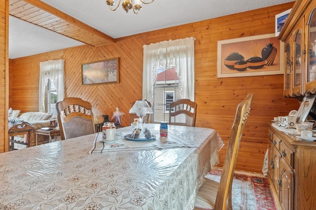 3 Family at 122 Lawrence, Clinton MA 01510, Clinton, photo 15 of 27