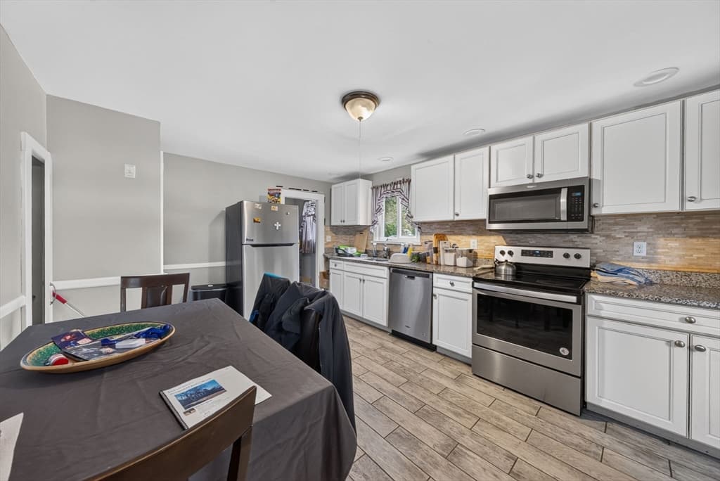 Single Family Residence at 73 Longwood Ave, Brockton MA 02301, Brockton, photo 12 of 25