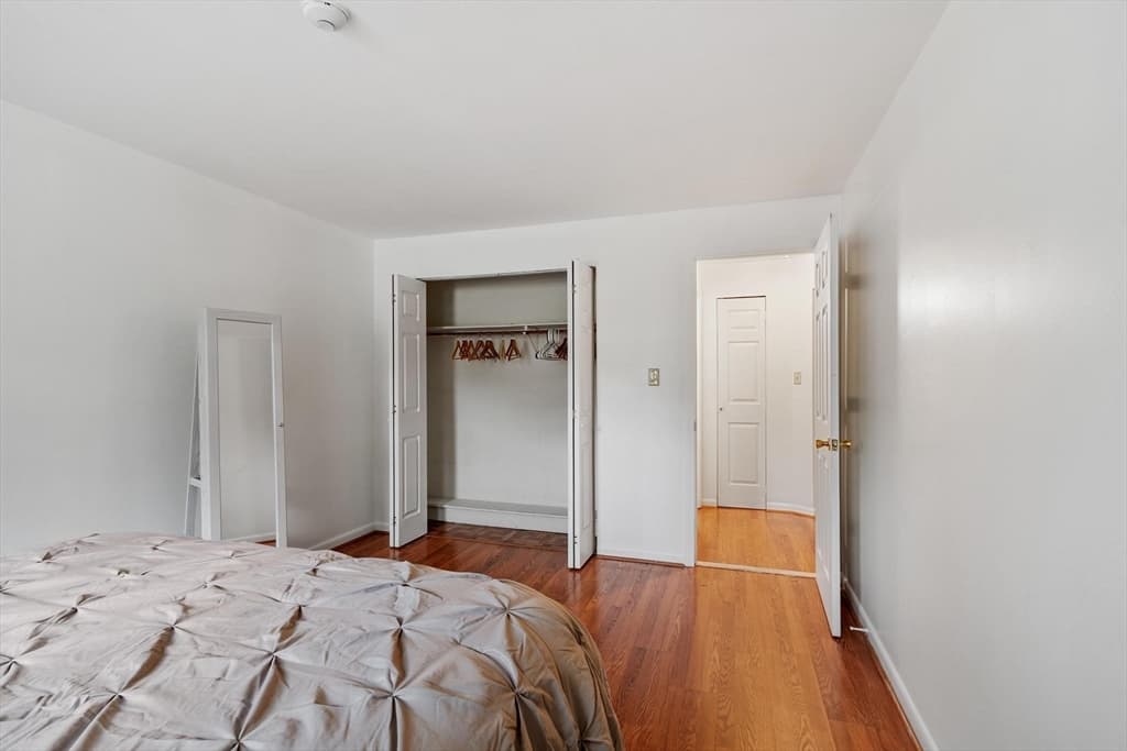 Condominium at 40 Edgelawn Ave # 3, North Andover MA 01845, North Andover, photo 18 of 27