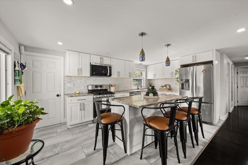 Single Family Residence at 131 Longwood Ave, Brockton MA 02301, Brockton, photo 11 of 37