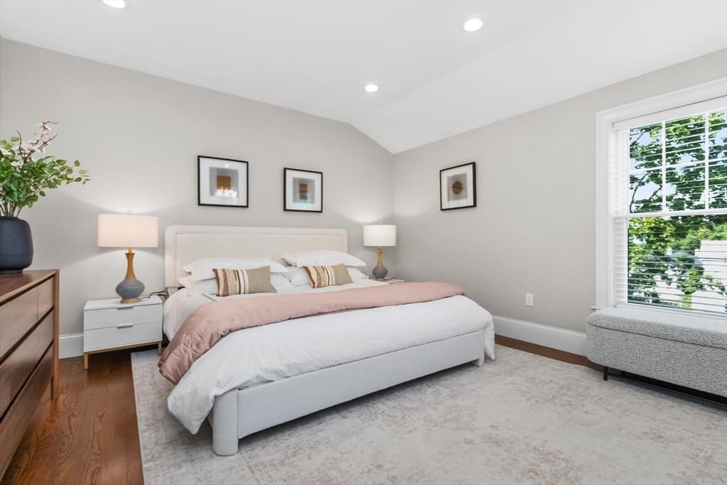 Condominium at 15 Sparhawk St # 4, Boston MA 02135, Boston, photo 23 of 39