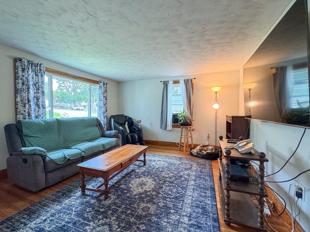 Single Family Residence at 18 Woodland Cir, Methuen MA 01844, Methuen, photo 16 of 28