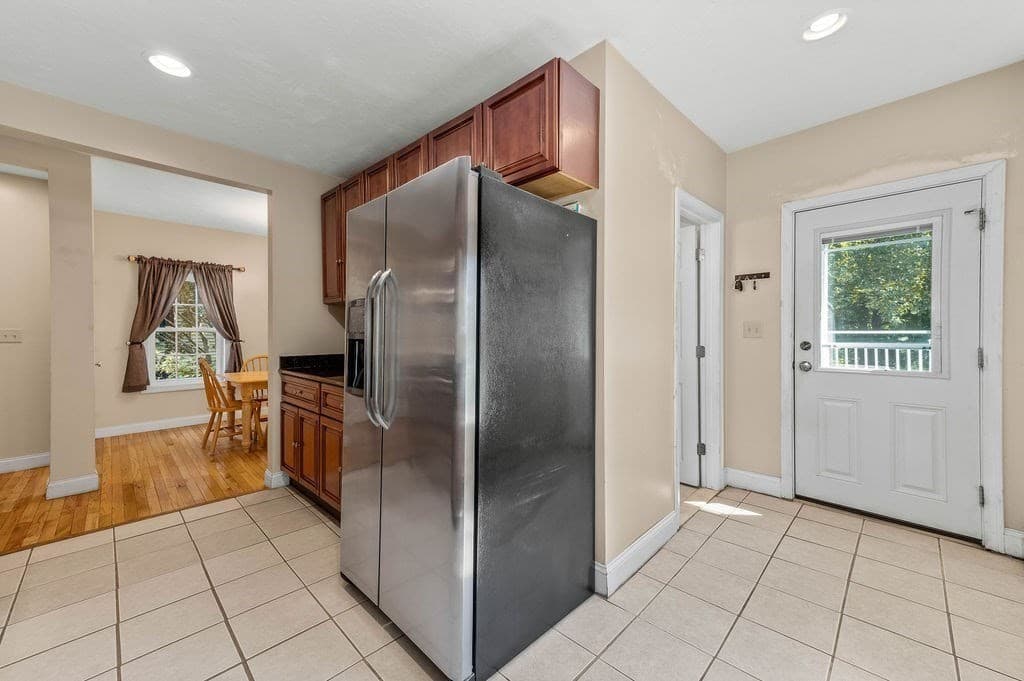 Single Family Residence at 60 Riverlin Street, Millbury MA 01527, Millbury, photo 16 of 38