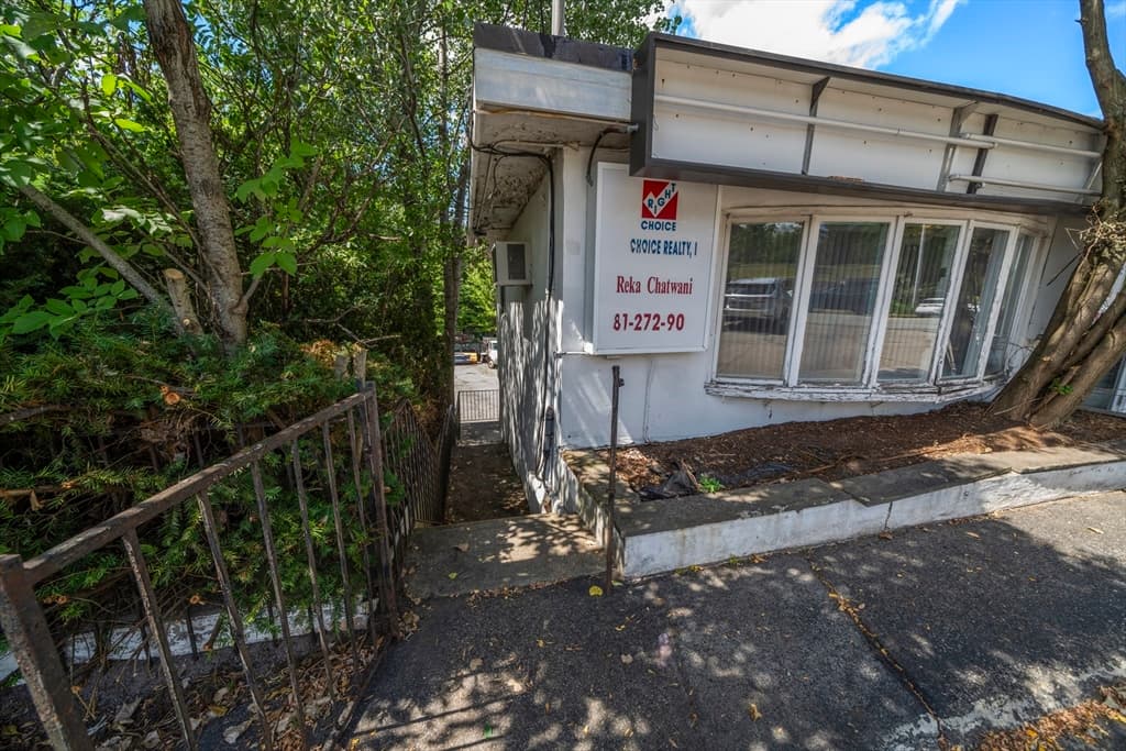 Business Opportunity at 95-97 Cambridge St, Burlington MA 01803, Burlington, photo 8 of 33
