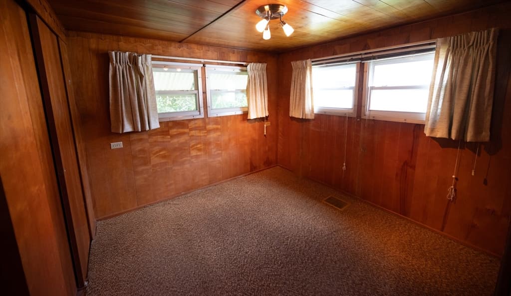 Mobile Home at 276 Lunenburg St, Fitchburg MA 01420, Fitchburg, photo 9 of 19