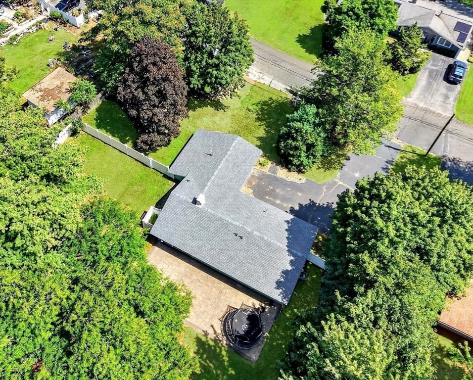 Single Family Residence at 20 Temi Rd, Framingham MA 01701, Framingham, photo 15 of 23