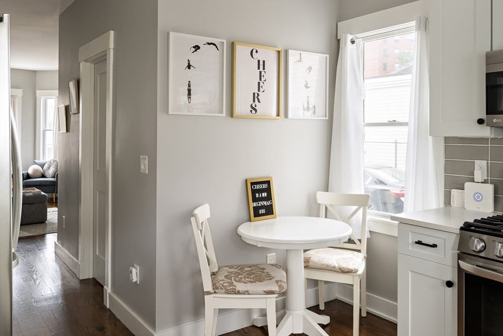 Condominium at 6 Chestnut Ave # 1, Boston MA 02130, Boston, photo 6 of 22