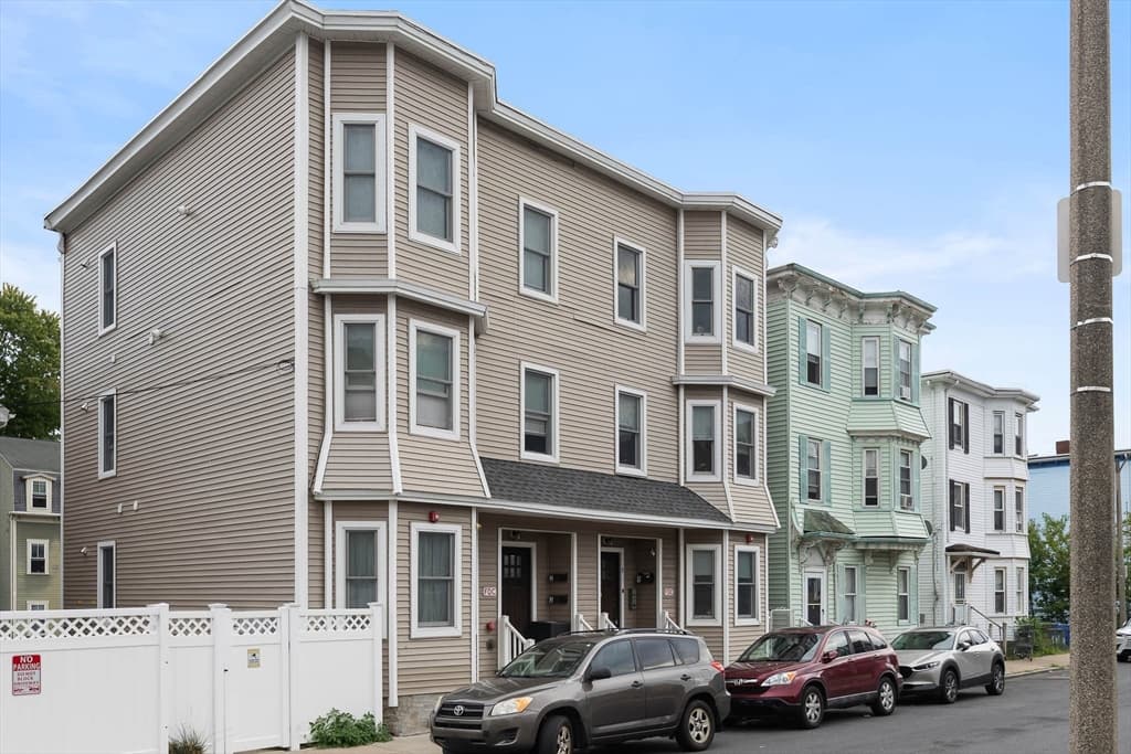 Condominium at 6 Chestnut Ave # 1, Boston MA 02130, Boston, photo 20 of 22