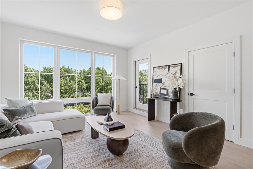 Condominium at 28 Geneva St # 202, Boston MA 02128, Boston, photo 5 of 39