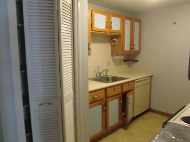 Condominium at 113 Heritage Drive # 113, Northbridge MA 01588, Northbridge, photo 6 of 28
