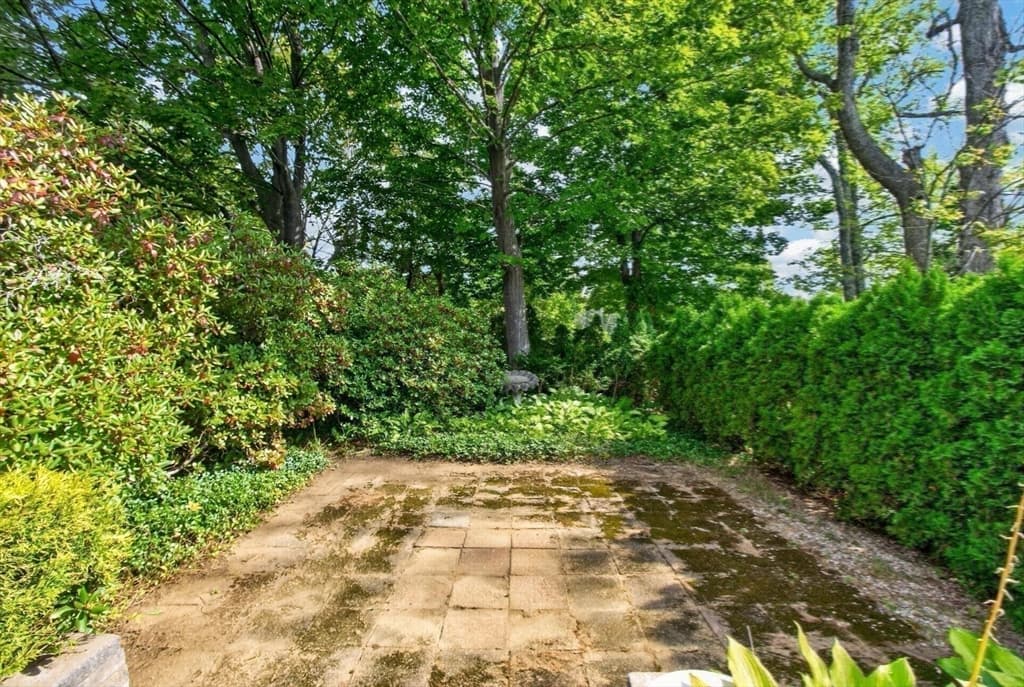 Single Family Residence at 17 Chapel Street, Gardner MA 01440, Gardner, photo 37 of 41
