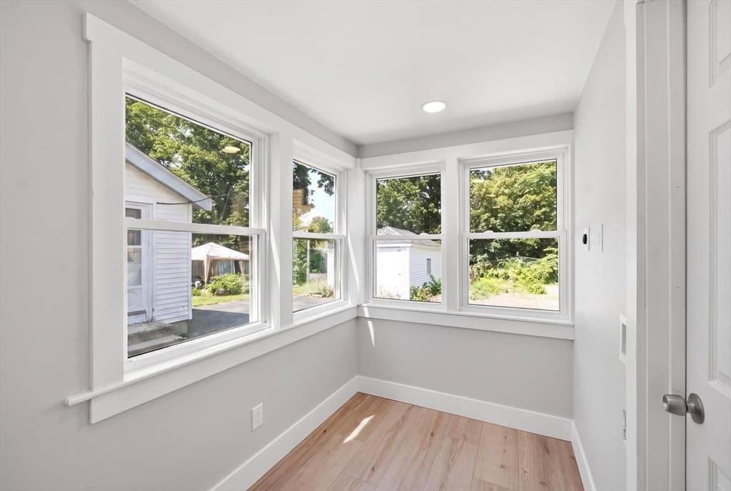 Single Family Residence at 21 Chestnut St, Woburn MA 01801, Woburn, photo 22 of 40